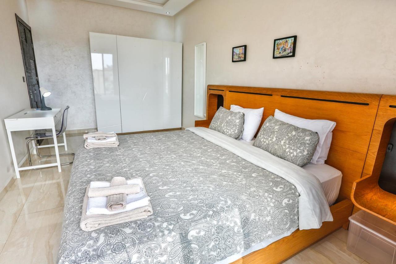 Prestigious Apartment Есувейра Екстериор снимка